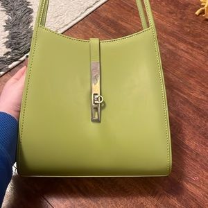 Green small/medium leather purse